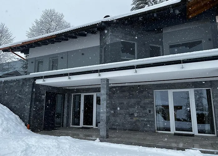 Апартаменты Mountain Alpendorf Plankenau